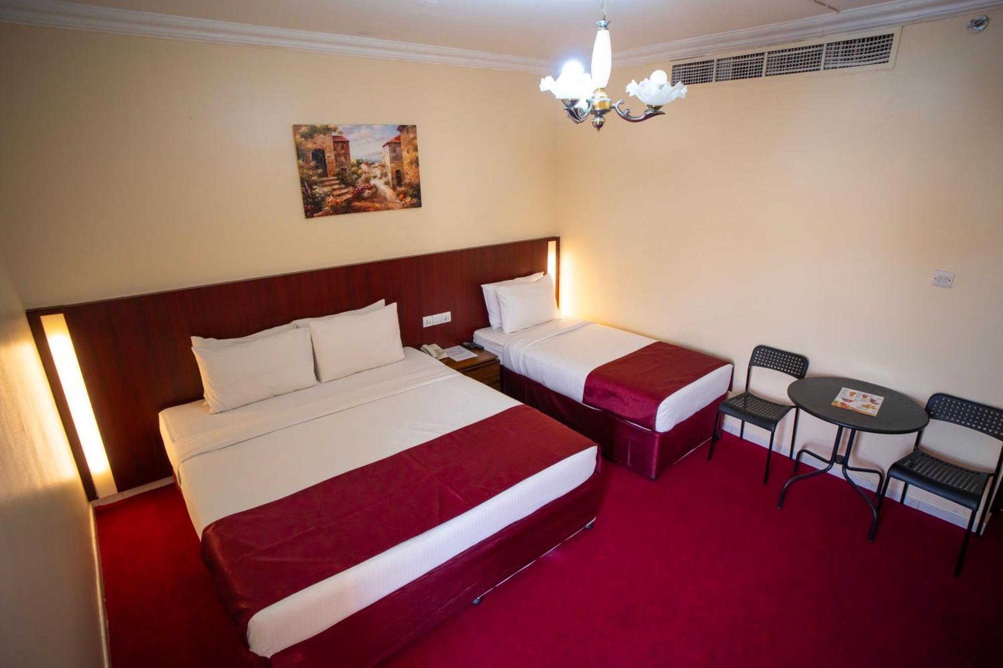 Al Karnak Hotel Dubai Dış mekan fotoğraf